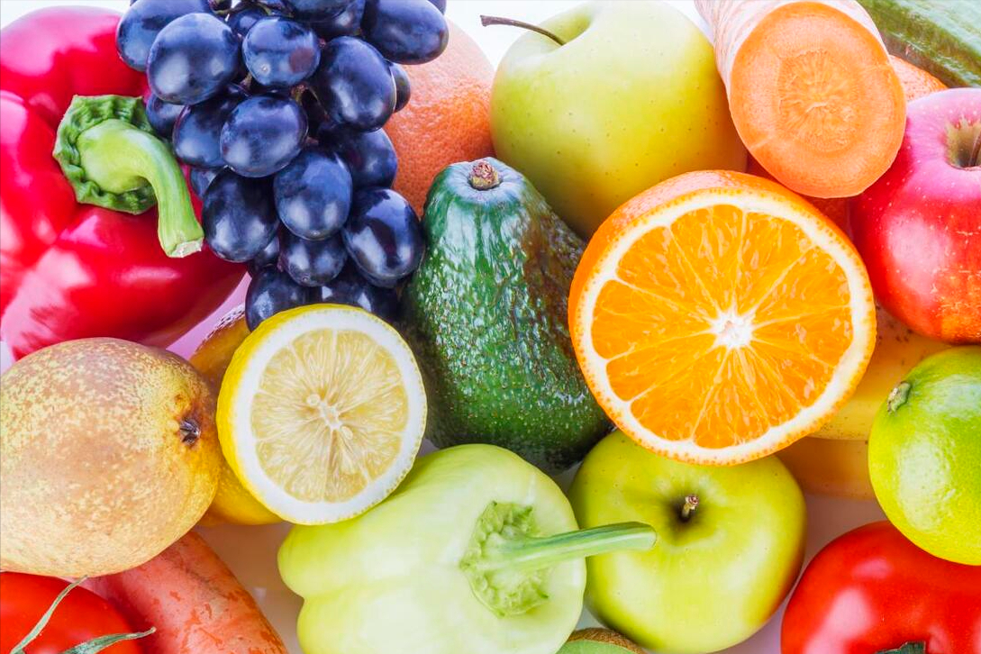 夏季消暑，选对碱性水果补充水分能量最佳